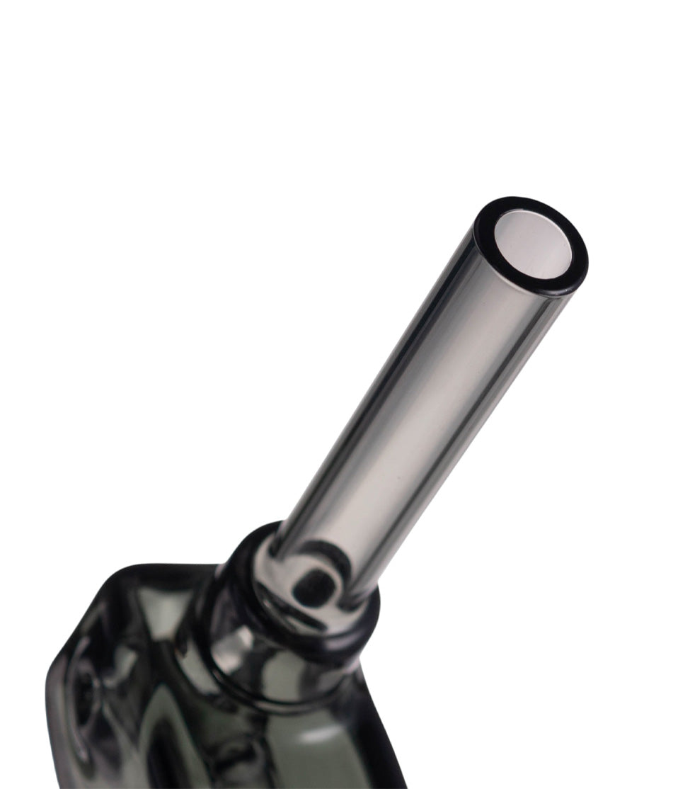 Wulf Drft Bubbler close up view of mouthpiece on white background